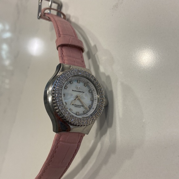 TechnoMarine TechnoLady Diamond Bezel Mother of Pearl Watch - Picture 6 of 17